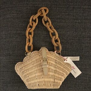 Vineyard Vines Woven Shell Bag with Tan Strap